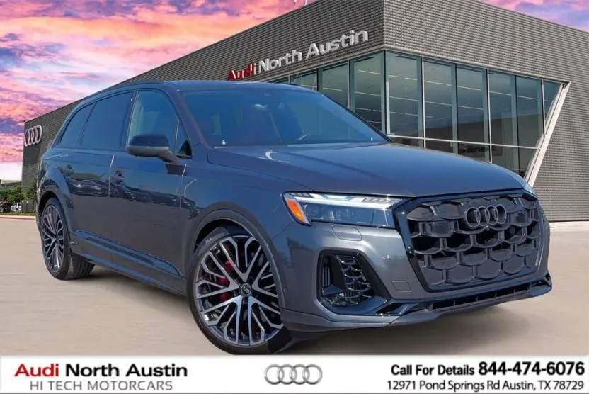 2025 Audi SQ7 Prestige photo 1