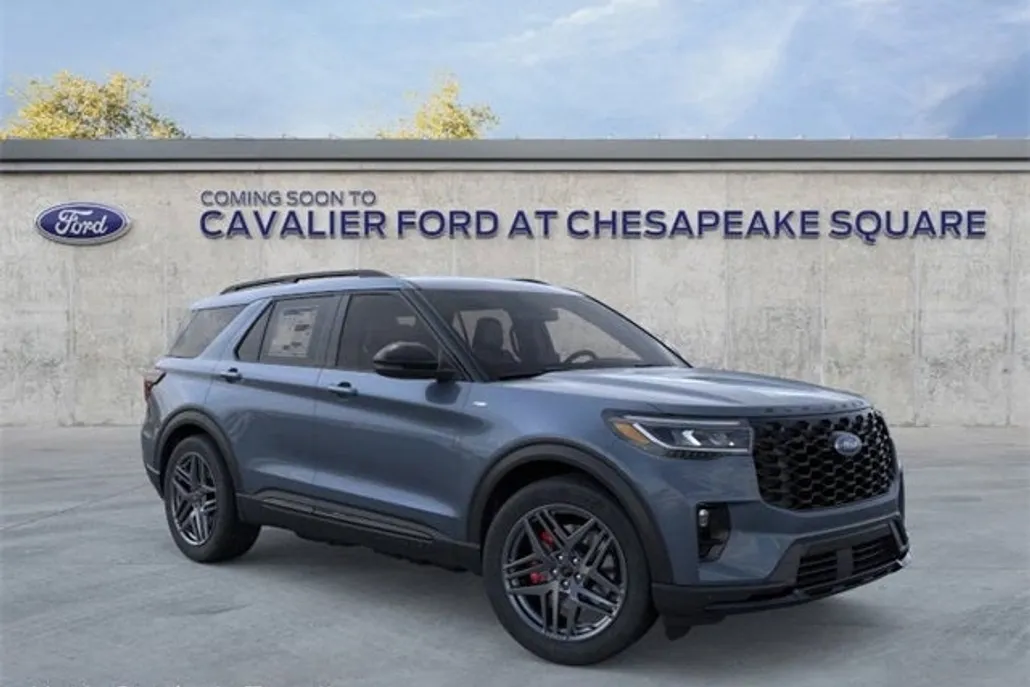 2025 Ford Explorer ST-Line photo 1