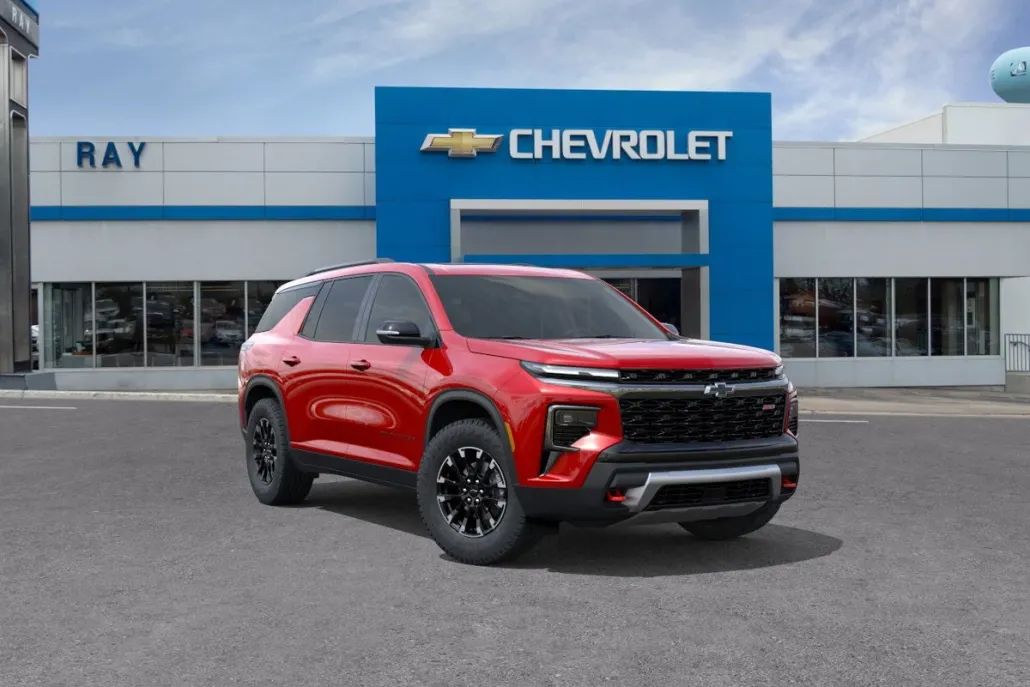 2026 Chevrolet Traverse Z71 photo 1