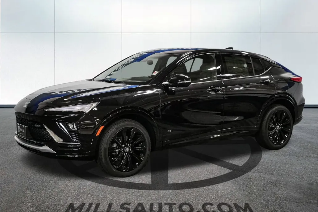 2025 Buick Envista ST photo 1