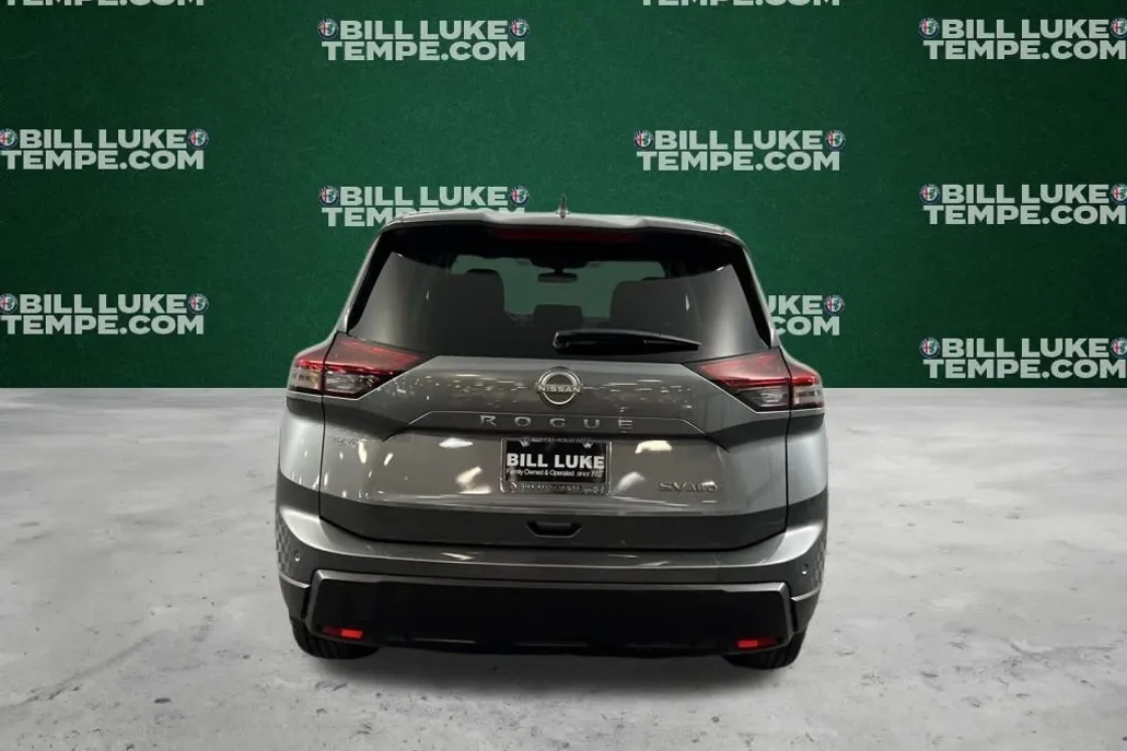 2024 Nissan Rogue SV photo 1