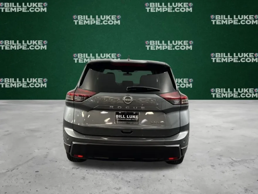 2024 Nissan Rogue SV photo 1