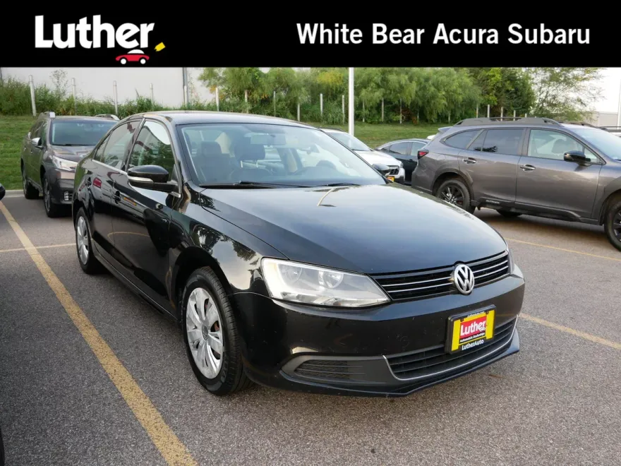 2013 Volkswagen Jetta Comfortline photo 1