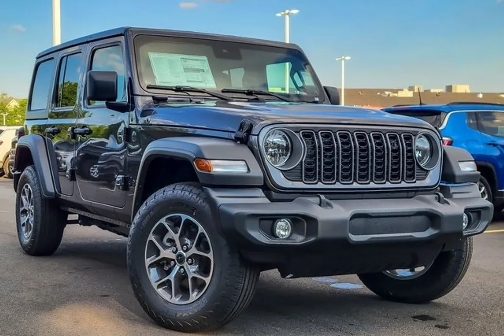 2025 Jeep Wrangler Sport S photo 1