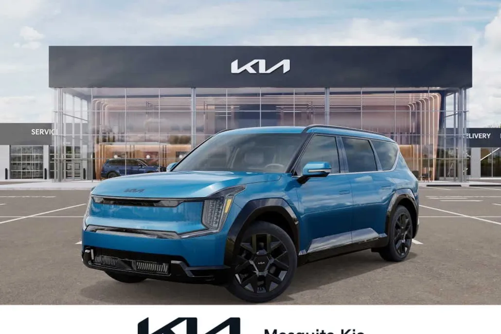2026 Kia EV9 Land photo 1