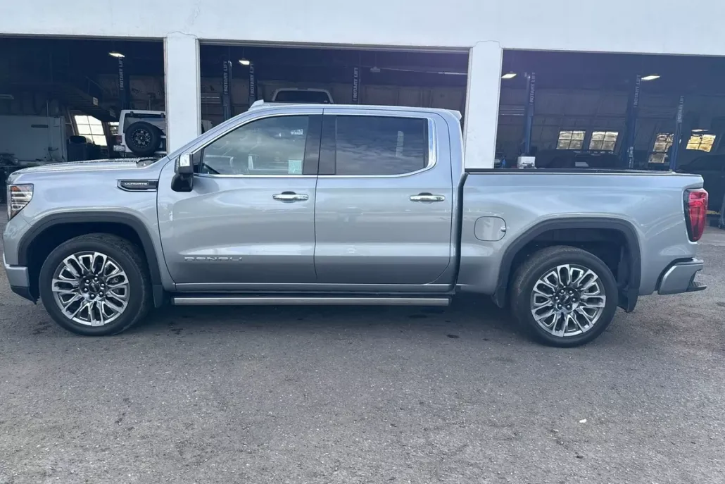 2024 Gmc Sierra 1500 Denali Ultimate photo 1