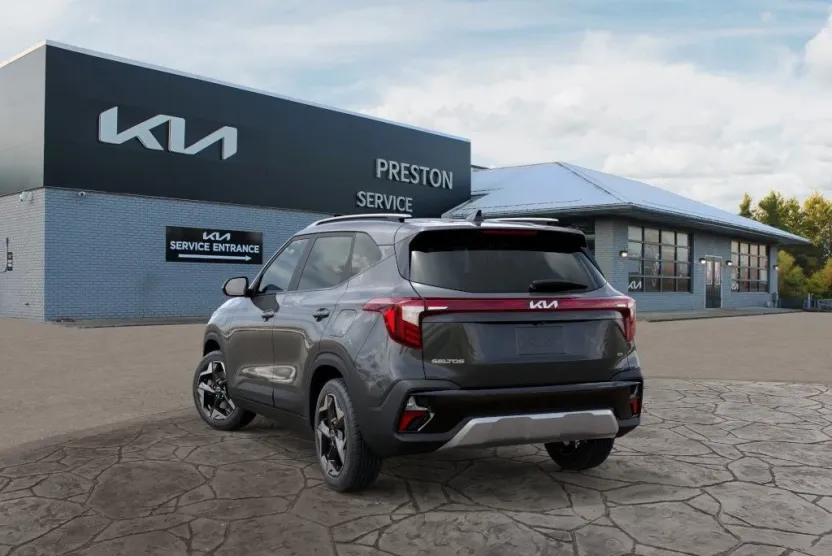 2026 Kia Seltos S photo 1