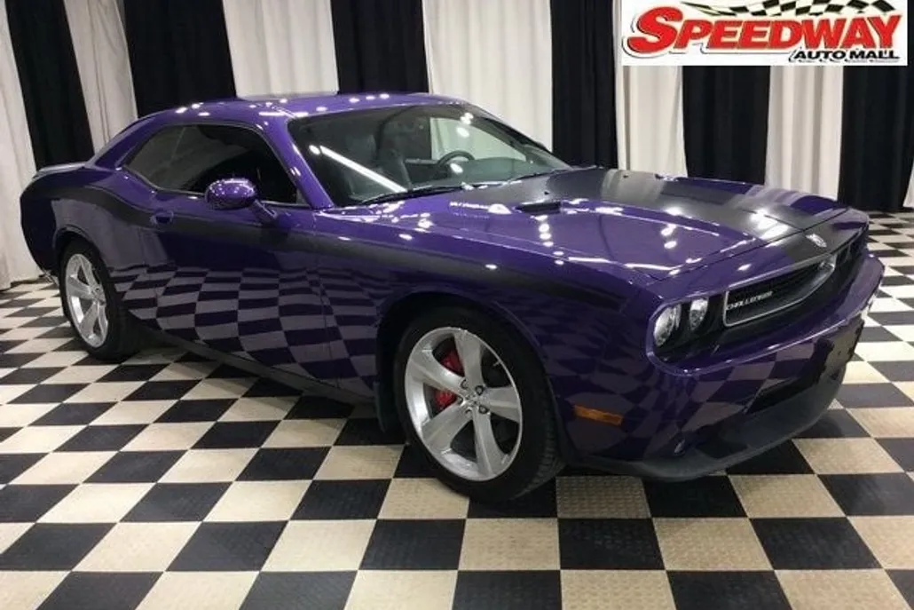 2010 Dodge Challenger SRT8 photo 1
