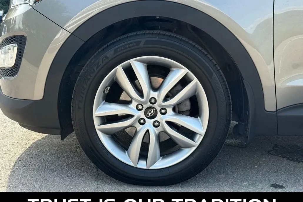 2015 Hyundai Santa Fe Sport 2.0T photo 1