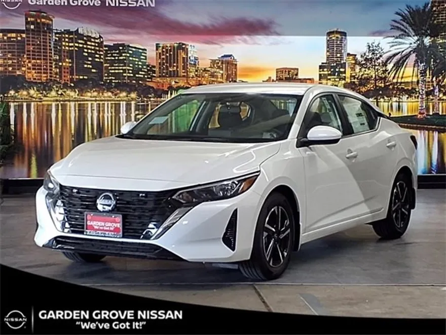 2025 Nissan Sentra SV photo 1