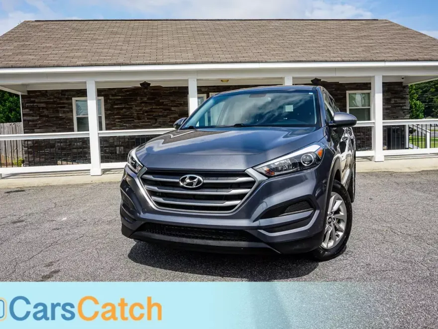 2017 Hyundai Tucson SE photo 1