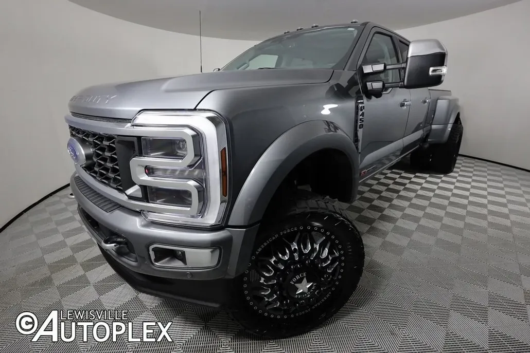 2024 Ford F-450 Limited photo 1