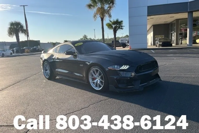 2023 Ford Mustang GT Premium photo 1