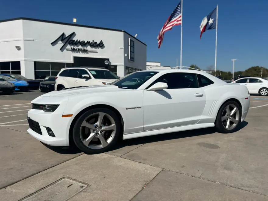 2015 Chevrolet Camaro SS photo 1