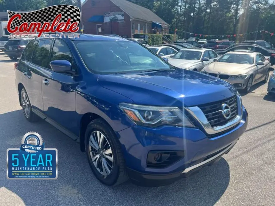 2020 Nissan Pathfinder S photo 1
