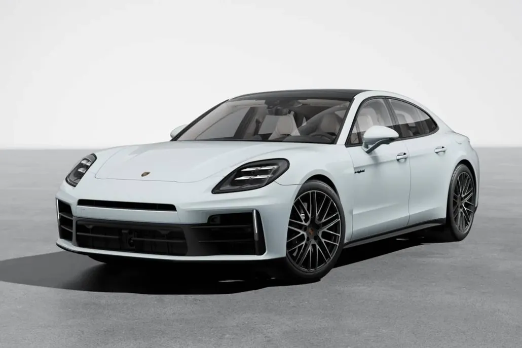 2026 Porsche Panamera 4 E-Hybrid photo 1