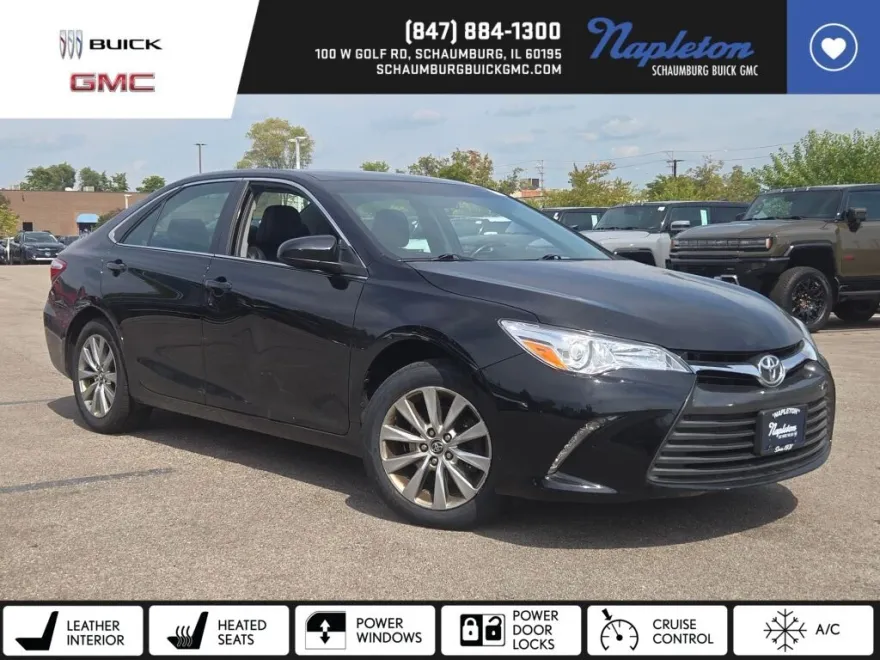 2015 Toyota Camry XLE photo 1