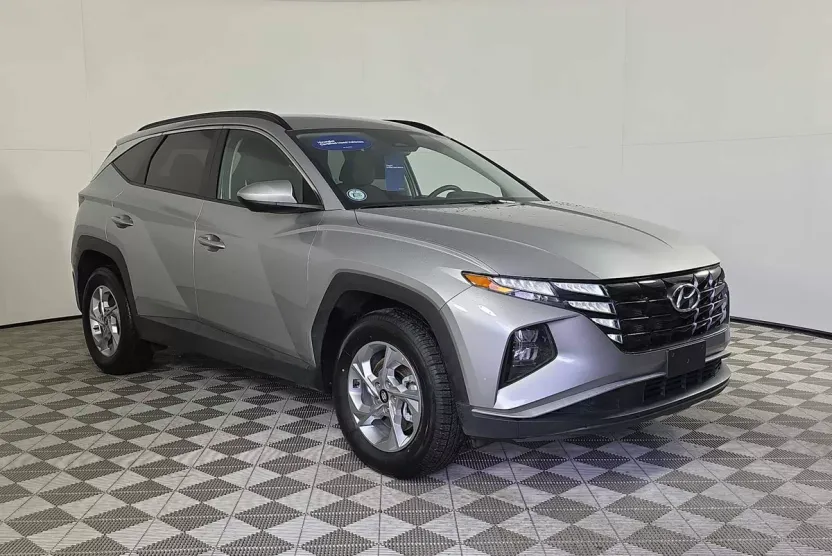 2024 Hyundai Tucson SEL photo 1