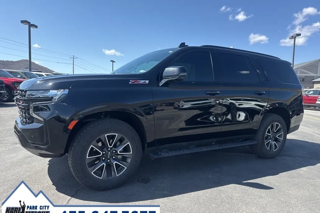 2023 Chevrolet Tahoe Z71 photo 1