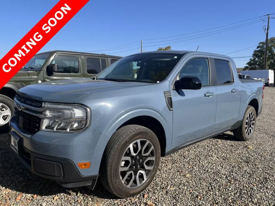 2024 Ford Maverick Lariat photo 1