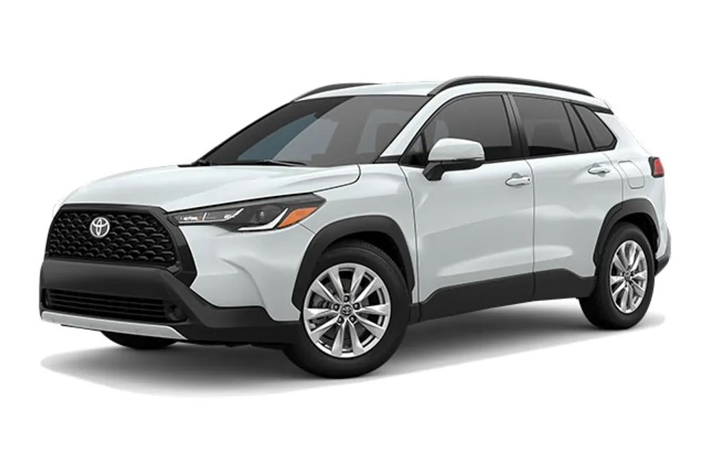 2022 Toyota Corolla Cross LE photo 1