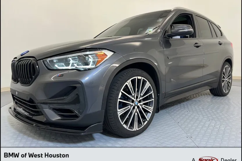 2021 Bmw X1 XDrive28i photo 1