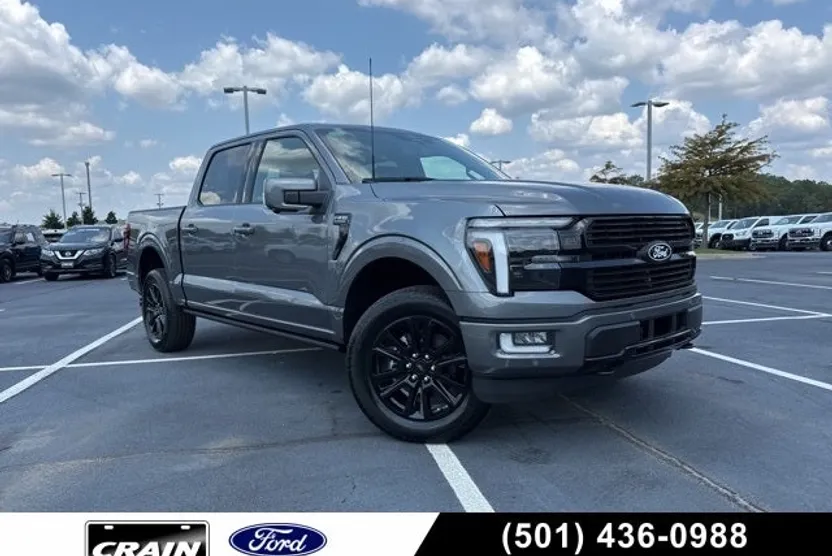 2025 Ford F-150 Platinum photo 1