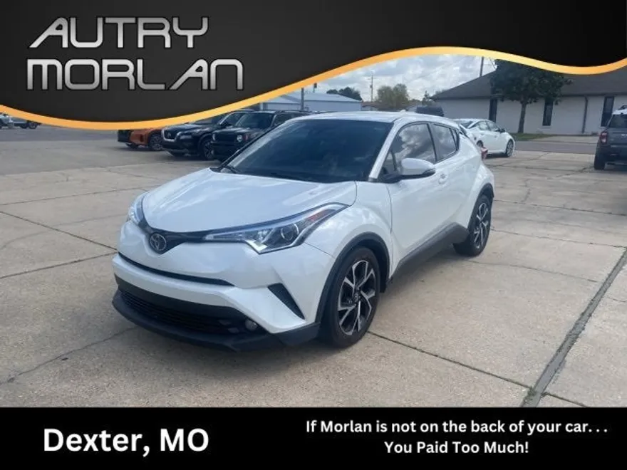 2018 Toyota C-HR XLE photo 1