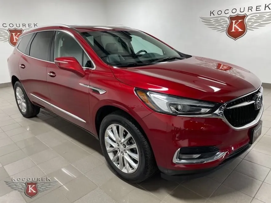 2021 Buick Enclave Essence photo 1
