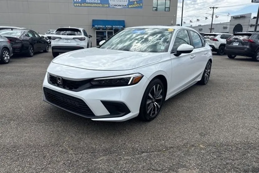 2023 Honda Civic EX-L photo 1