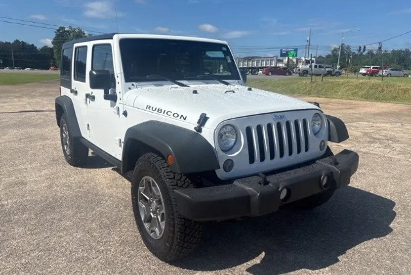 2015 Jeep Wrangler Unlimited Rubicon High Tide photo 1
