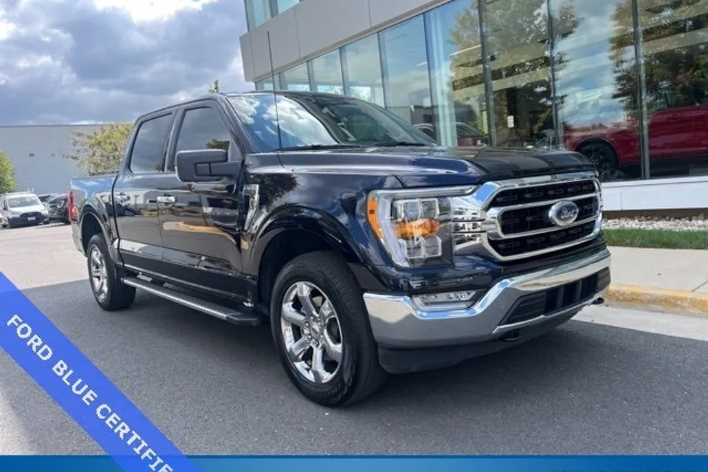 2023 Ford F-150 XLT photo 1