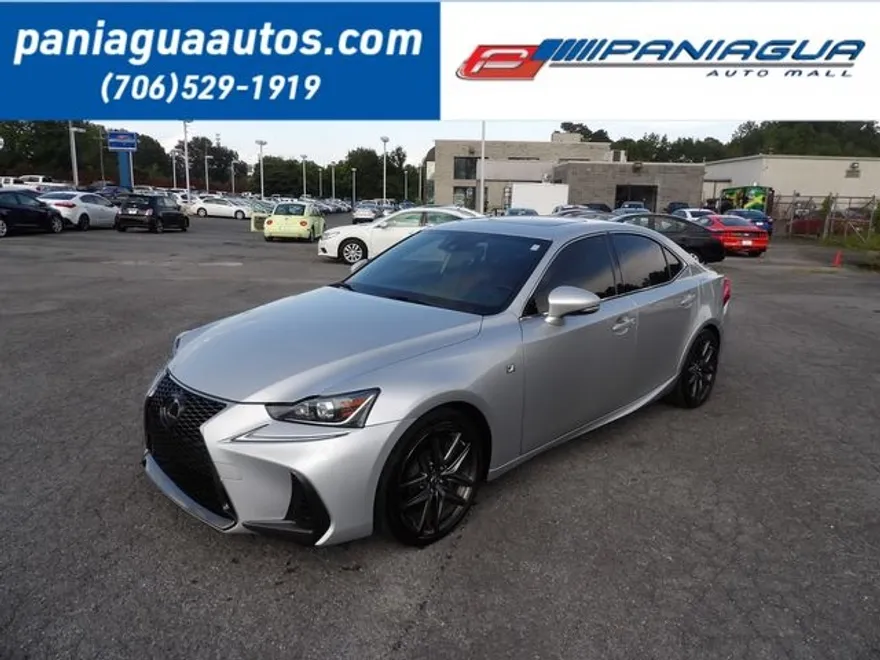 2017 Lexus IS 200t photo 1