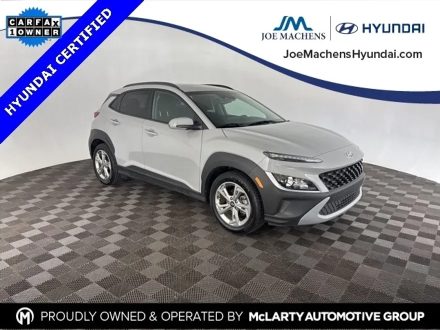 2023 Hyundai Kona SEL photo 1