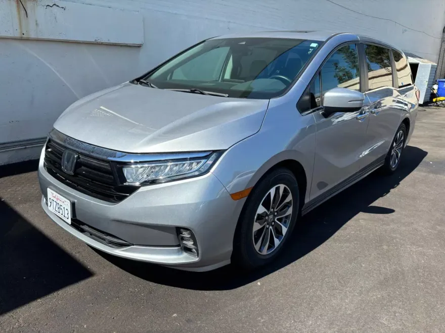 2022 Honda Odyssey EX-L photo 1