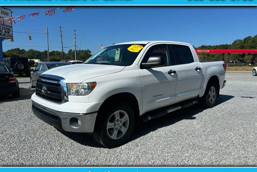 2012 Toyota Tundra CrewMax photo 1