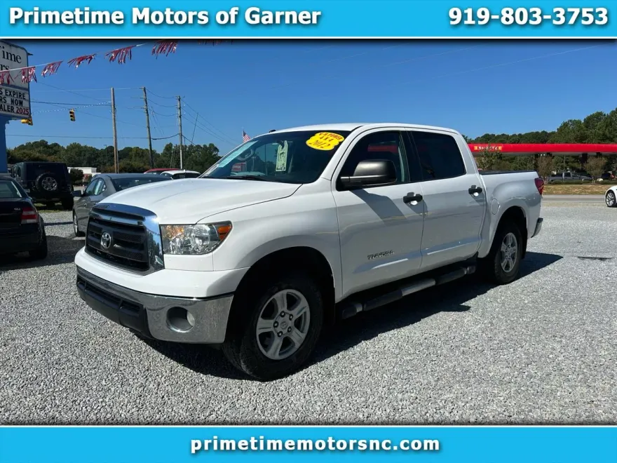 2012 Toyota Tundra CrewMax photo 1