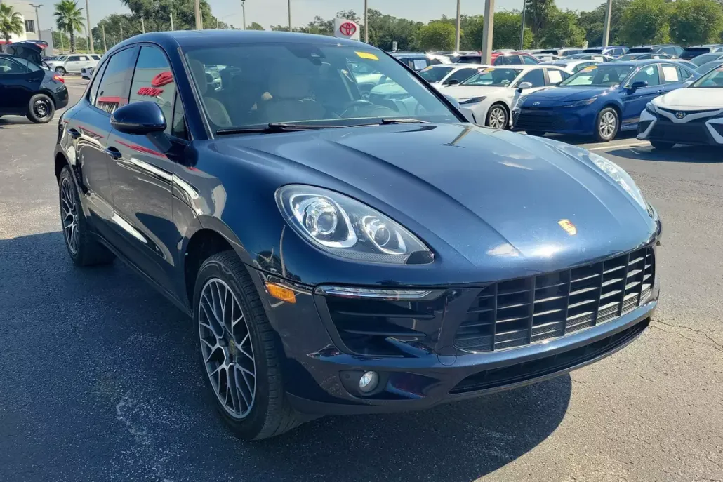 2018 Porsche Macan photo 1