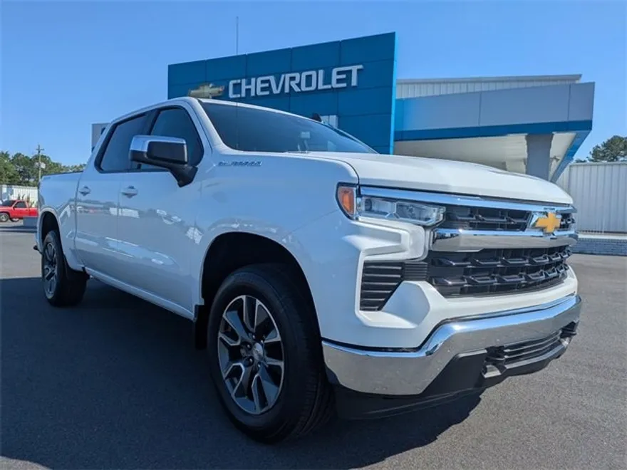 2025 Chevrolet Silverado 1500 LT photo 1