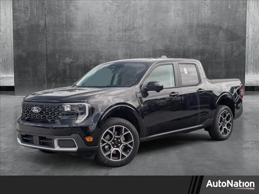2025 Ford Maverick Lariat photo 1