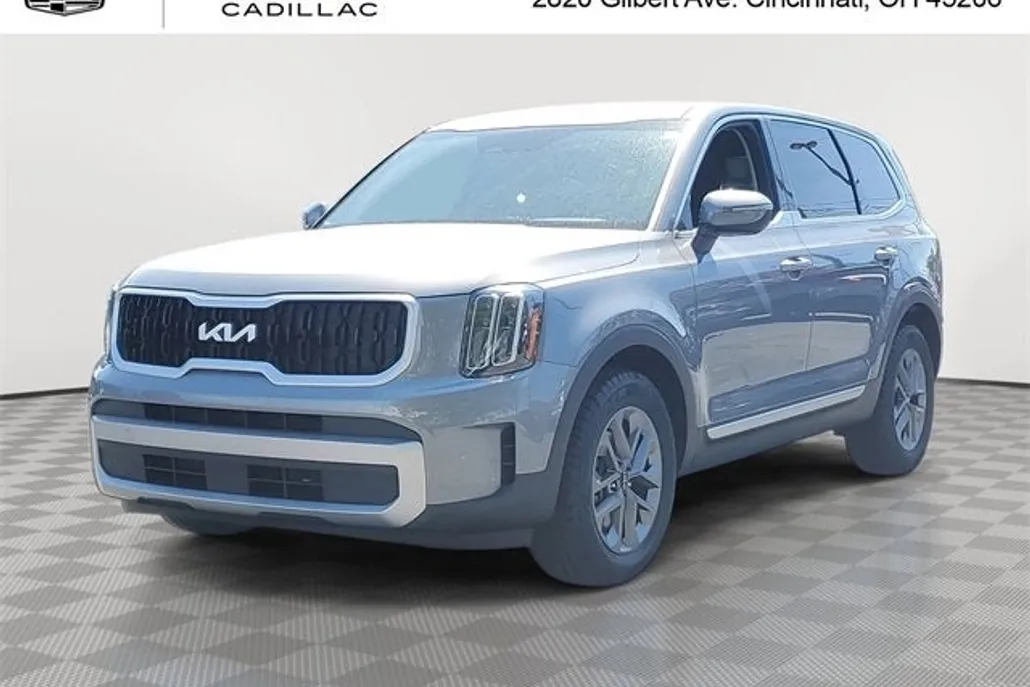 2023 Kia Telluride LX photo 1