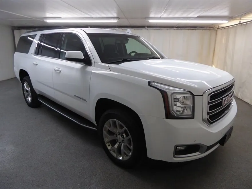 2018 Gmc Yukon XL SLE photo 1