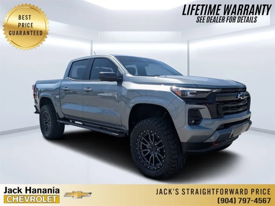 2025 Chevrolet Colorado Z71 photo 1