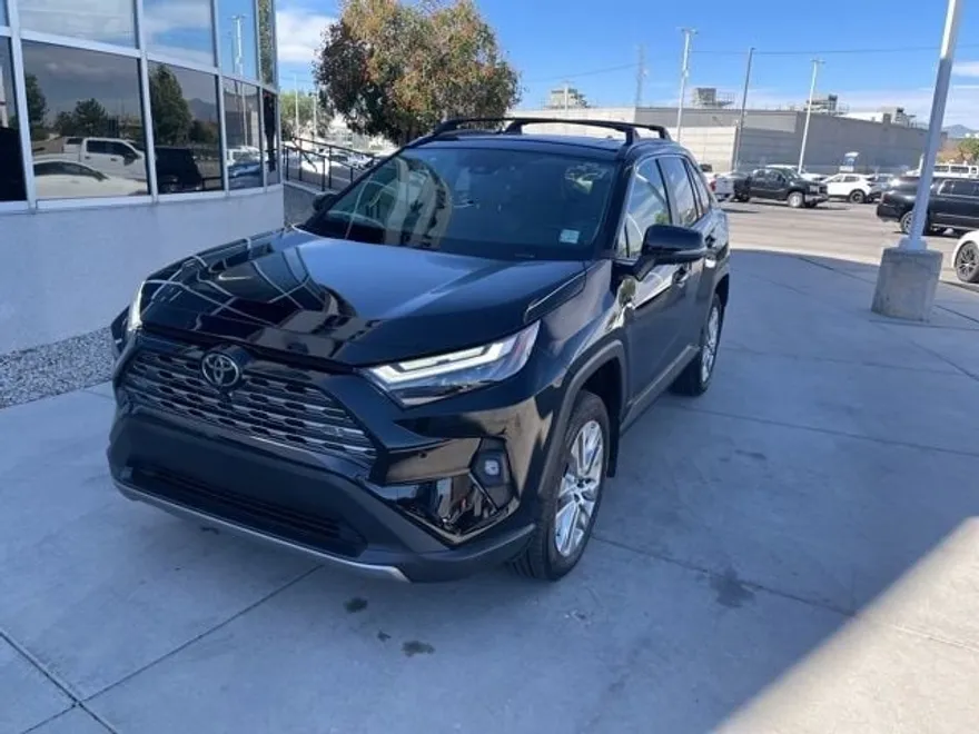 2025 Toyota RAV4 Limited photo 1