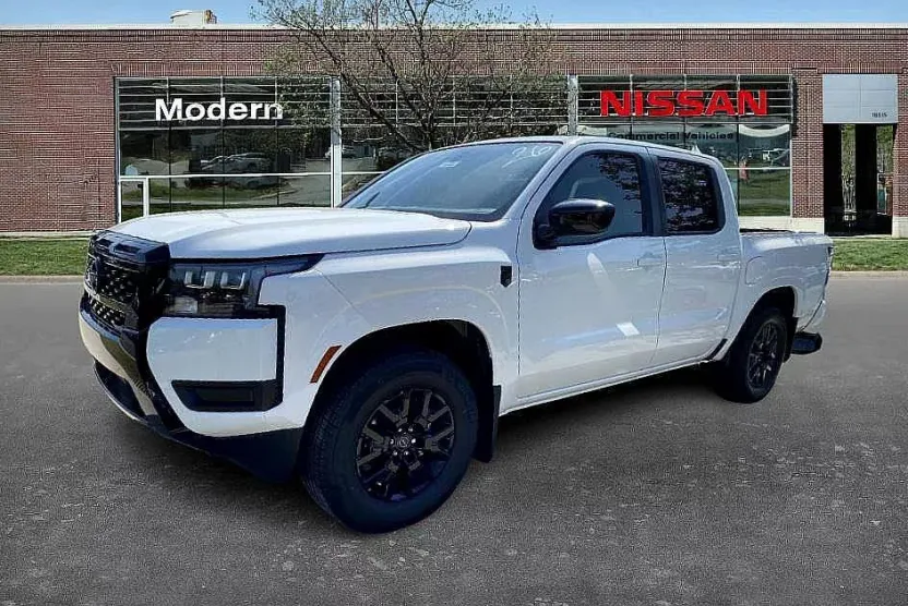 2026 Nissan Frontier Crew Cab SV photo 1