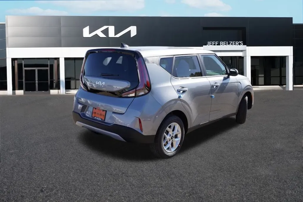 2025 Kia Soul LX Technology photo 1