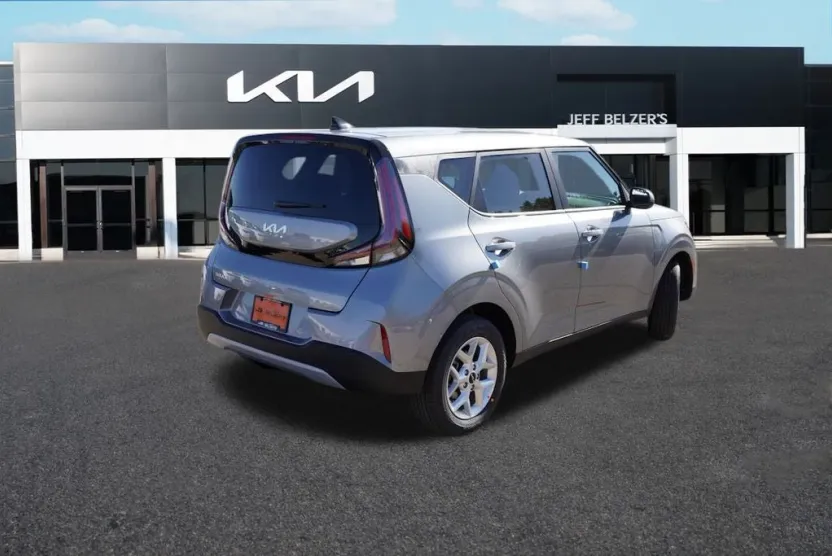 2025 Kia Soul LX Technology photo 1