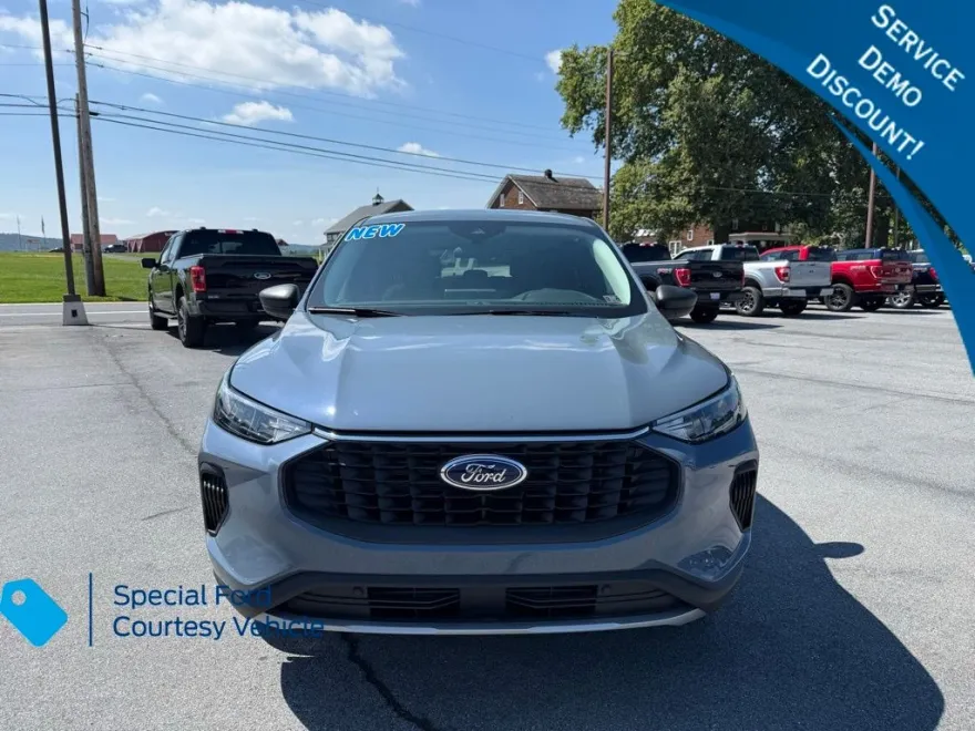 2025 Ford Escape Active photo 1