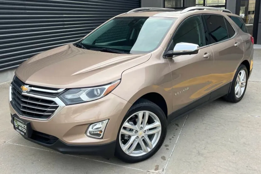 2019 Chevrolet Equinox Premier photo 1