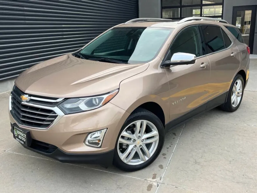 2019 Chevrolet Equinox Premier photo 1